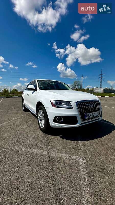 Внедорожник / Кроссовер Audi Q5 2015 в Одессе