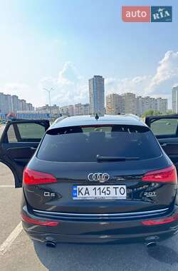 Внедорожник / Кроссовер Audi Q5 2016 в 