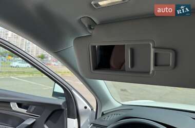 Внедорожник / Кроссовер Audi Q5 2020 в 