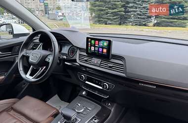 Внедорожник / Кроссовер Audi Q5 2020 в 