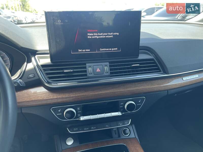 Позашляховик / Кросовер Audi Q5 2023 в Дніпрі
