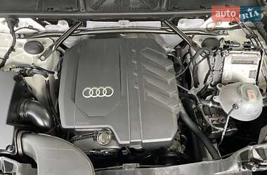 Внедорожник / Кроссовер Audi Q5 2023 в 