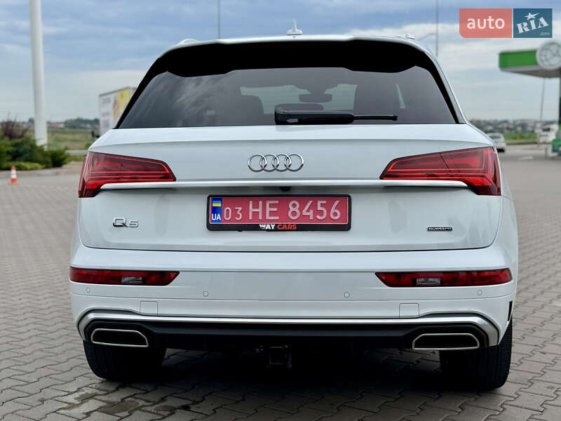 Внедорожник / Кроссовер Audi Q5 2023 в Ровно