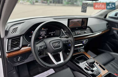 Внедорожник / Кроссовер Audi Q5 2023 в 