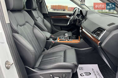 Внедорожник / Кроссовер Audi Q5 2023 в 
