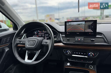 Внедорожник / Кроссовер Audi Q5 2023 в 