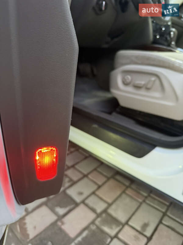 Внедорожник / Кроссовер Audi Q5 2010 в Харькове