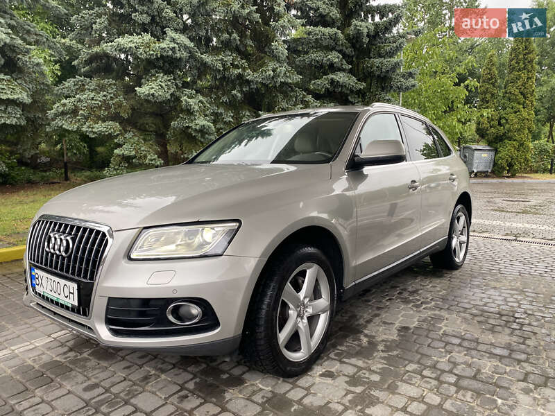 Внедорожник / Кроссовер Audi Q5 2012 в Ивано-Франковске