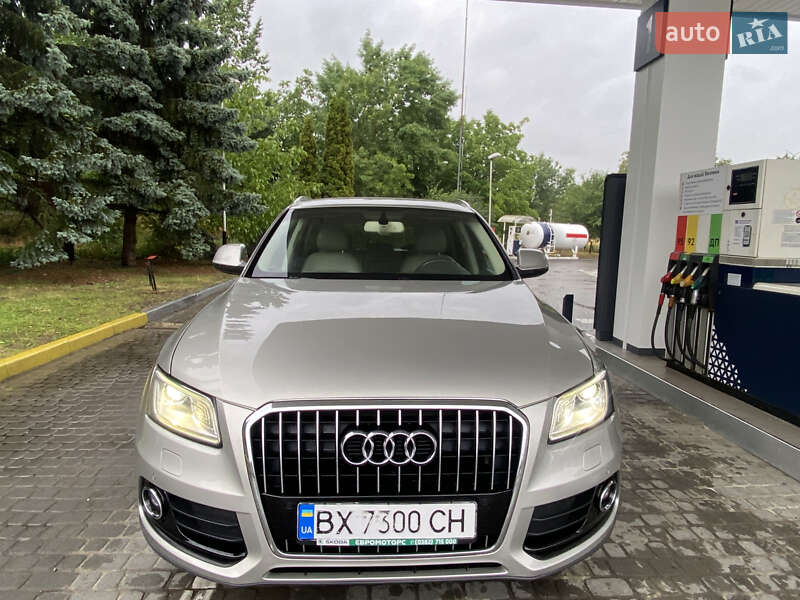 Внедорожник / Кроссовер Audi Q5 2012 в Ивано-Франковске