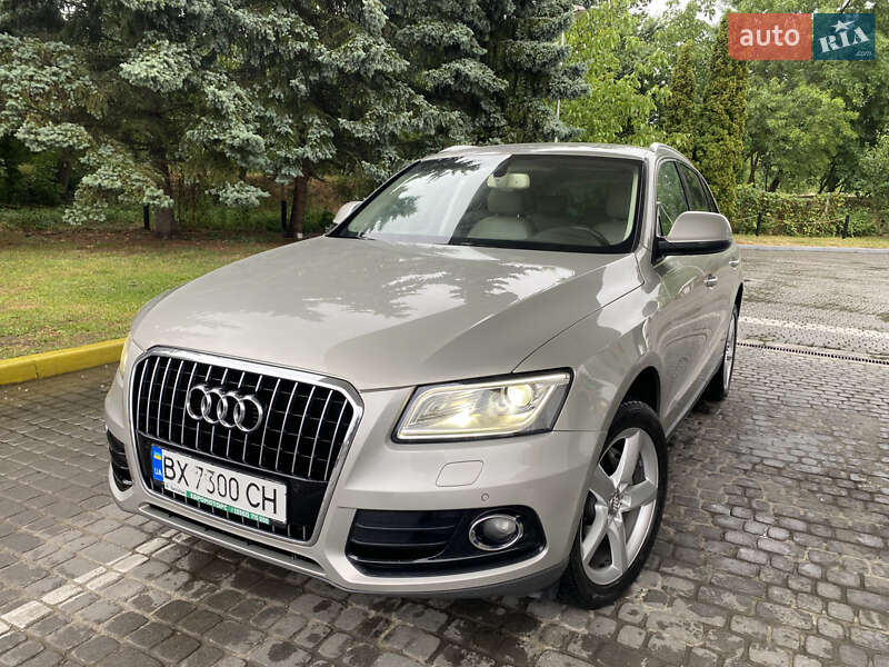 Внедорожник / Кроссовер Audi Q5 2012 в Ивано-Франковске