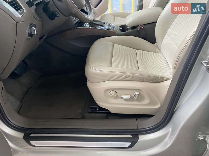 Внедорожник / Кроссовер Audi Q5 2012 в Ивано-Франковске