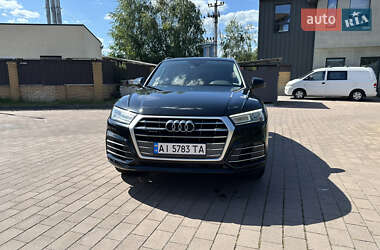 Внедорожник / Кроссовер Audi Q5 2017 в Киеве