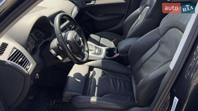 Позашляховик / Кросовер Audi Q5 2013 в Луцьку