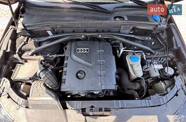 Позашляховик / Кросовер Audi Q5 2010 в 