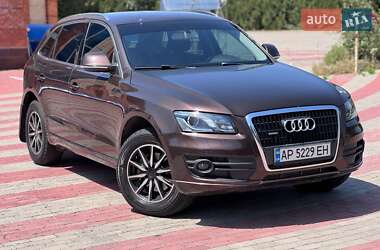 Позашляховик / Кросовер Audi Q5 2010 в 