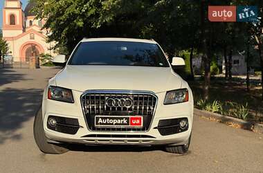 Внедорожник / Кроссовер Audi Q5 2016 в 