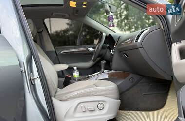Позашляховик / Кросовер Audi Q5 2010 в 
