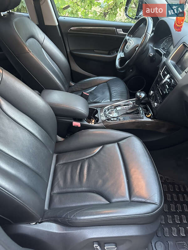 Позашляховик / Кросовер Audi Q5 2014 в Одесі