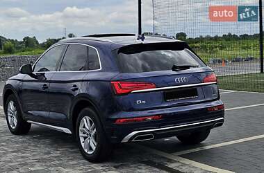 Внедорожник / Кроссовер Audi Q5 2022 в 