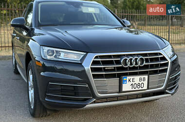 Позашляховик / Кросовер Audi Q5 2018 в Дніпрі