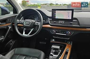 Внедорожник / Кроссовер Audi Q5 2022 в 