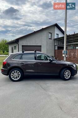Внедорожник / Кроссовер Audi Q5 2012 в 