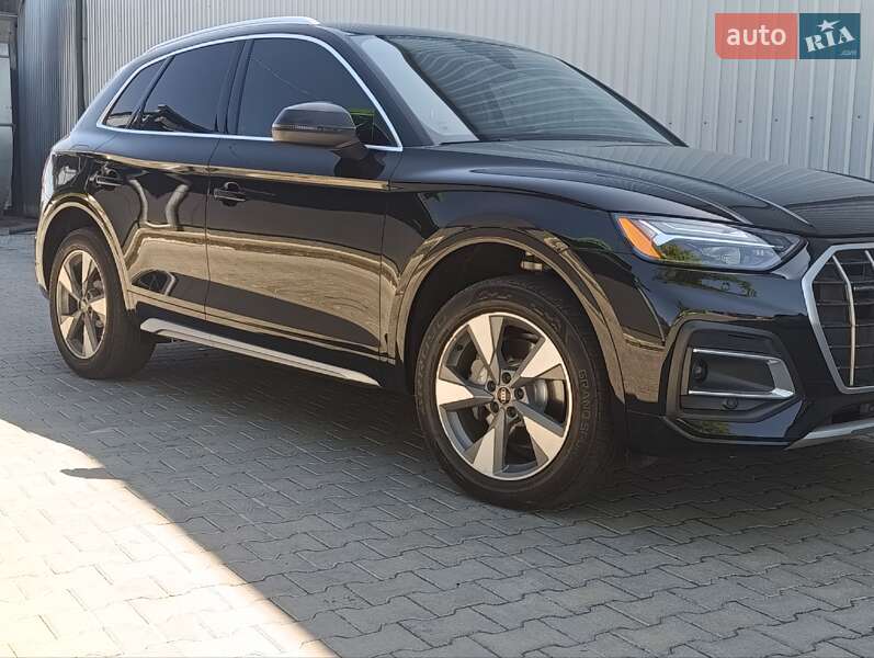 Внедорожник / Кроссовер Audi Q5 2022 в Стрые