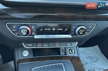 Позашляховик / Кросовер Audi Q5 2018 в 