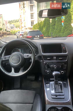 Позашляховик / Кросовер Audi Q5 2016 в 