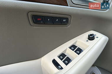 Позашляховик / Кросовер Audi Q5 2011 в 