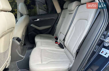 Позашляховик / Кросовер Audi Q5 2011 в 