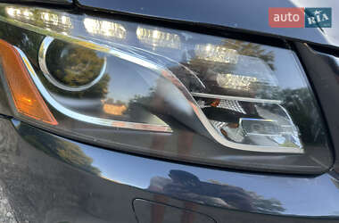 Позашляховик / Кросовер Audi Q5 2011 в 