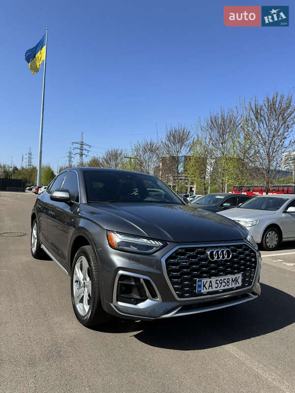Внедорожник / Кроссовер Audi Q5 2023 в Киеве