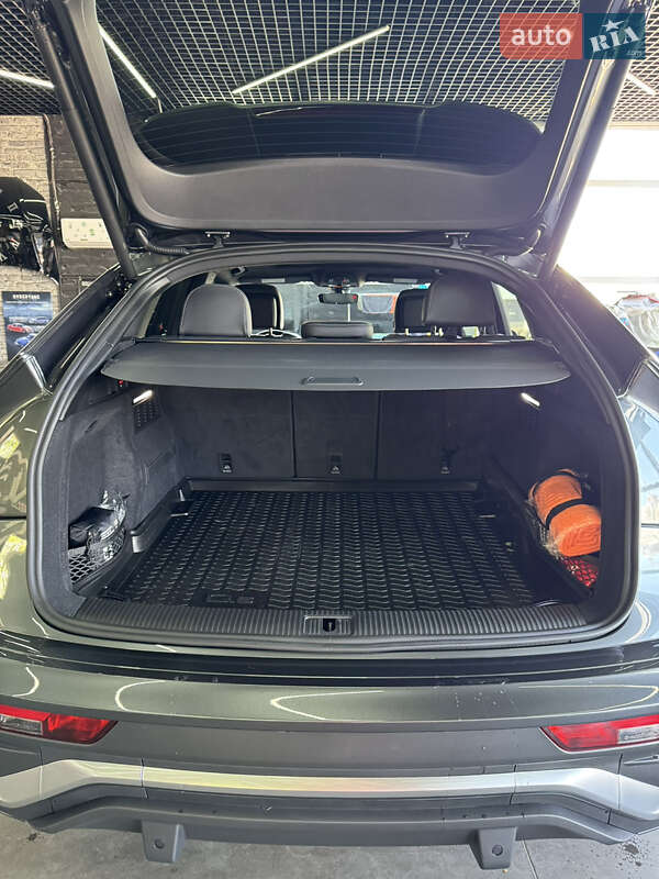 Внедорожник / Кроссовер Audi Q5 2023 в Киеве