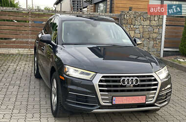 Внедорожник / Кроссовер Audi Q5 2019 в 