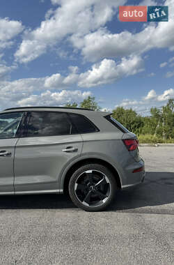 Внедорожник / Кроссовер Audi Q5 2019 в 
