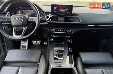 Внедорожник / Кроссовер Audi Q5 2019 в 