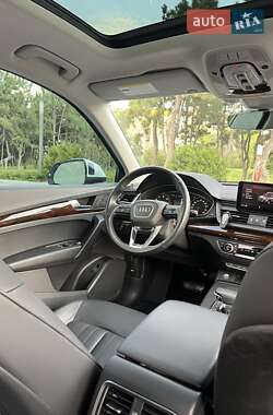 Внедорожник / Кроссовер Audi Q5 2019 в 