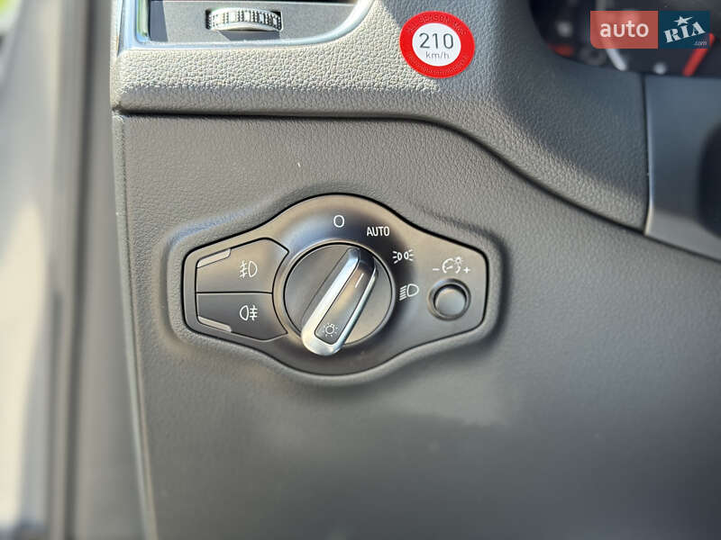 Позашляховик / Кросовер Audi Q5 2015 в Тернополі фото 35 Позашляховик / Кросовер Audi Q5 2015 в Тернополі