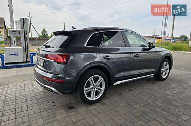 Внедорожник / Кроссовер Audi Q5 2020 в 