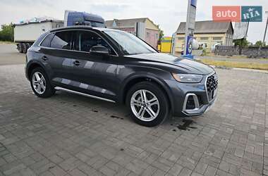 Внедорожник / Кроссовер Audi Q5 2020 в 