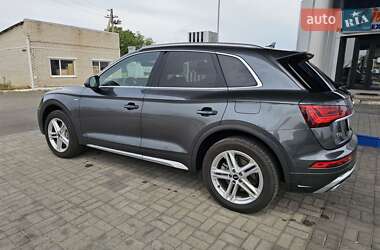 Внедорожник / Кроссовер Audi Q5 2020 в 