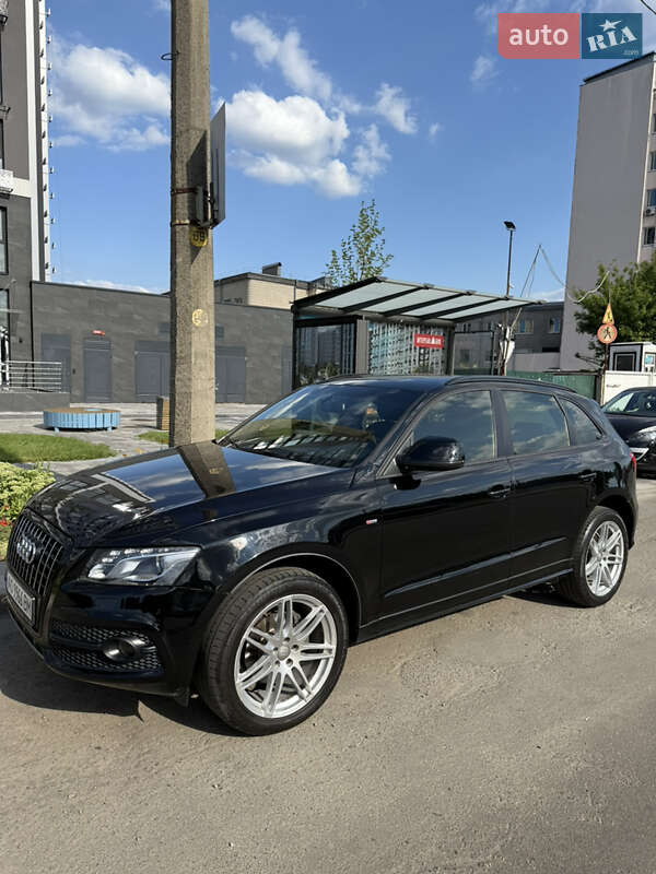 Позашляховик / Кросовер Audi Q5 2011 в Києві