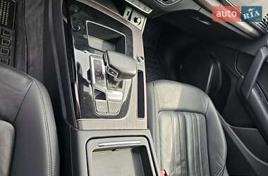 Внедорожник / Кроссовер Audi Q5 2020 в 