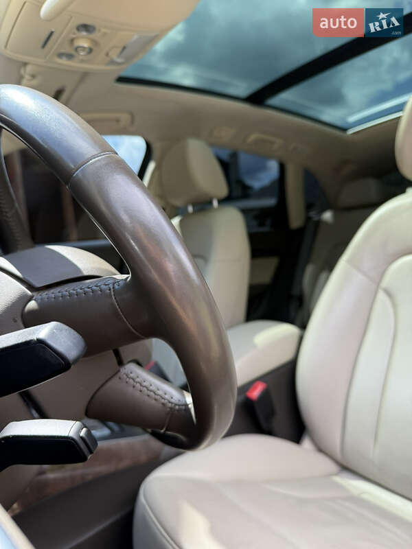 Внедорожник / Кроссовер Audi Q5 2015 в Сколе