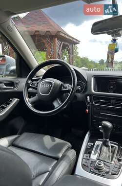 Внедорожник / Кроссовер Audi Q5 2011 в 