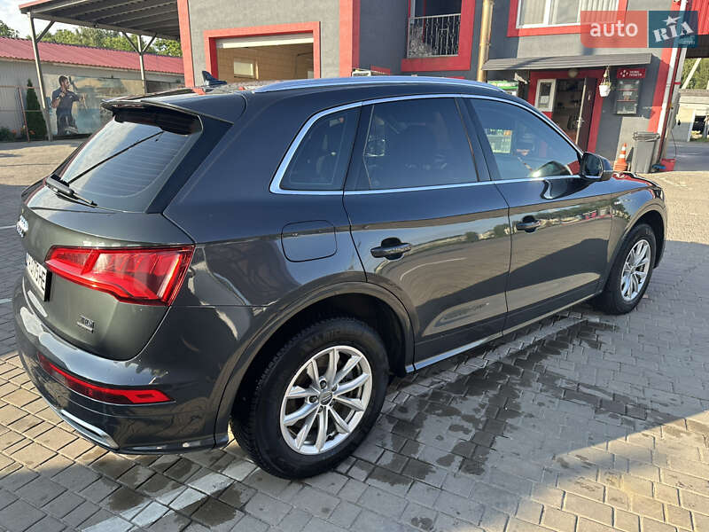 Позашляховик / Кросовер Audi Q5 2017 в Олевську фото 4 Позашляховик / Кросовер Audi Q5 2017 в Олевську