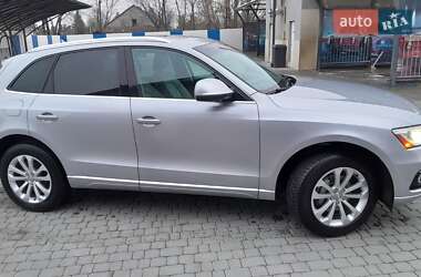 Позашляховик / Кросовер Audi Q5 2015 в 