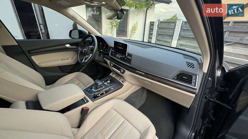 Внедорожник / Кроссовер Audi Q5 2019 в Львове фото 8 Внедорожник / Кроссовер Audi Q5 2019 в Львове