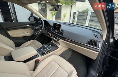 Внедорожник / Кроссовер Audi Q5 2019 в 